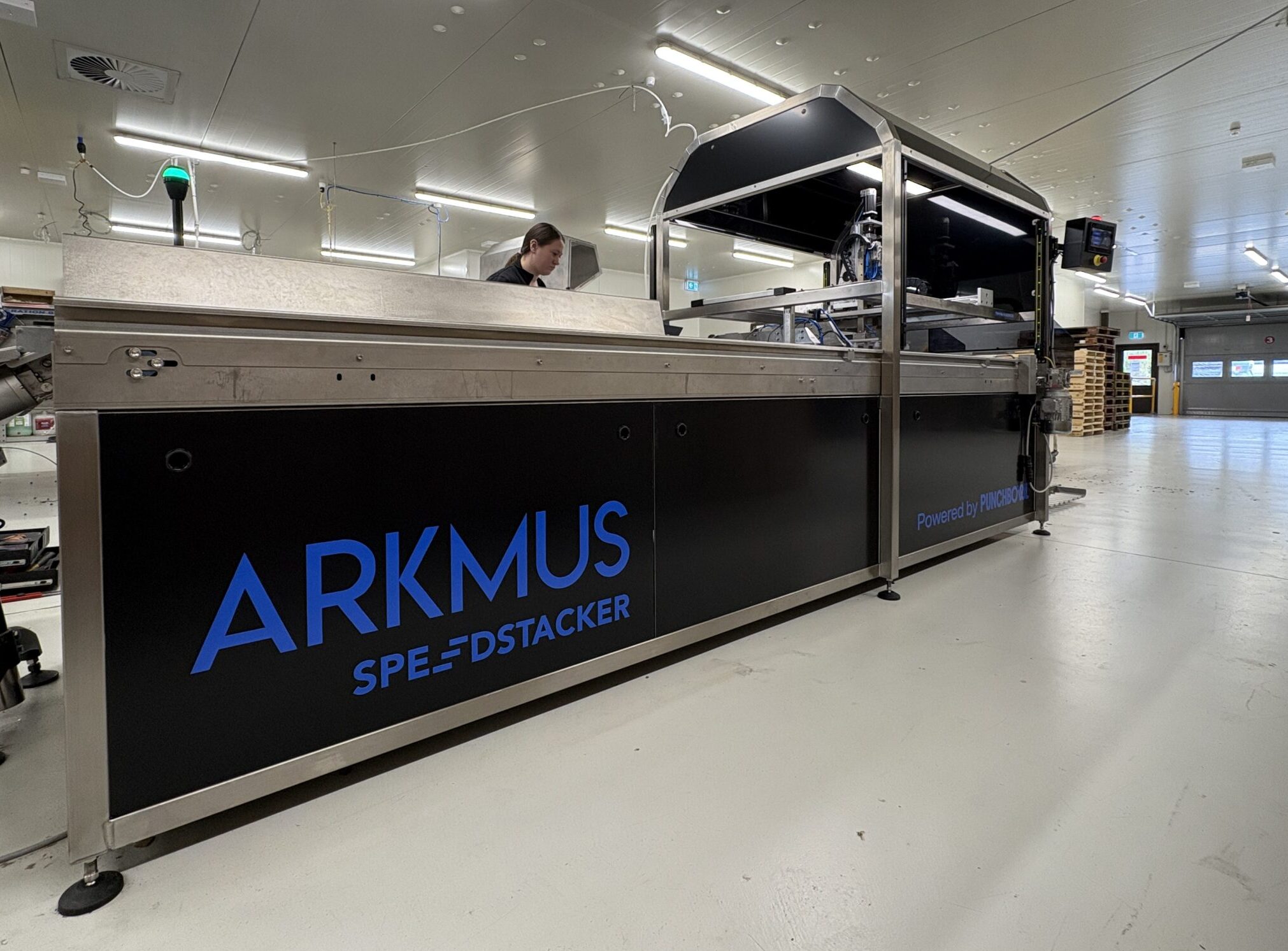 ARKMUS SpeedStacker ARKMUS Speedstacker by Punchbowl Automation